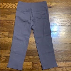 Lululemon Crops Size 6